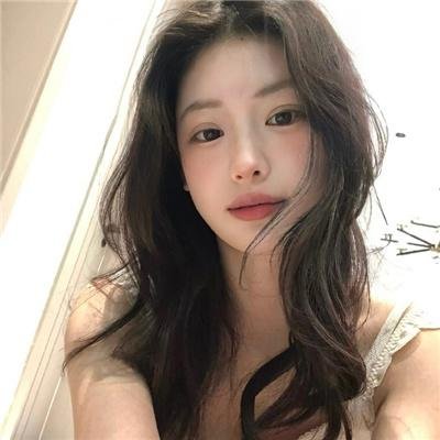 撒娇女人最好命